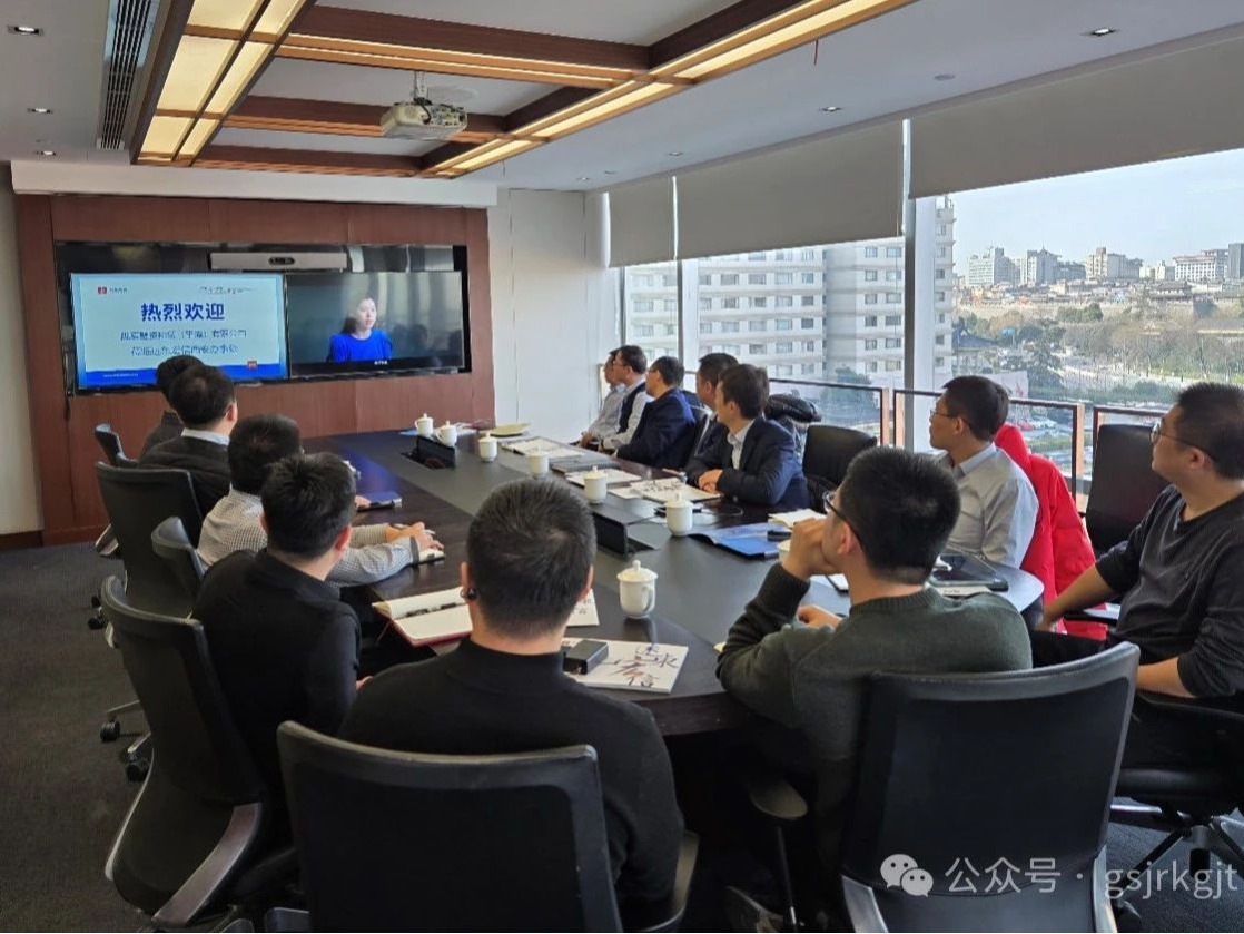 企業(yè)動態(tài) | “跑市場 學(xué)先進(jìn) 謀合作” 隴原租賃赴慶陽、西安等地開展業(yè)務(wù)交流